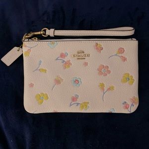 RARE Coach Grosgrain Leather Wristlet zip top C5997 Chalk Multi Floral